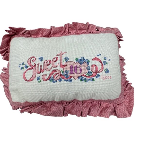 Handmade Cross-Stitched Sweet 16 Lynne Pillow With Pink Ruffled Edges & Floral D - Picture 1 of 8